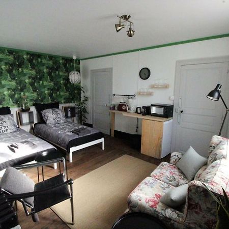Chambre Notaire Cosne-d'Allier Exteriér fotografie